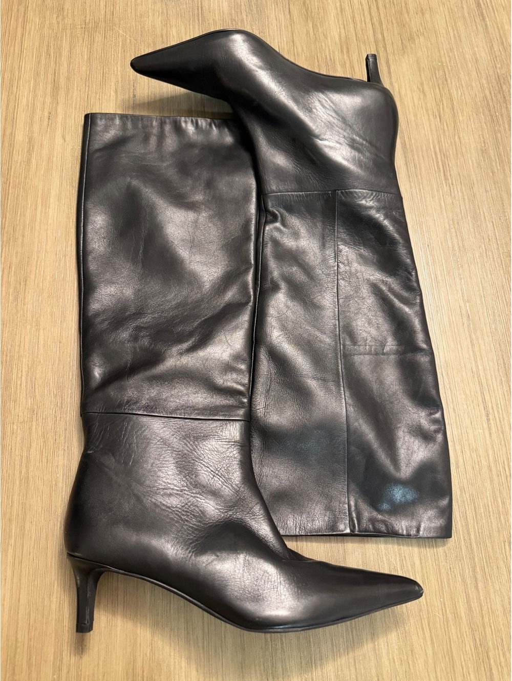 Seychelles Women’s Size 9 Black Leather Knee High Boots Pointed Toe Kitten Heel
